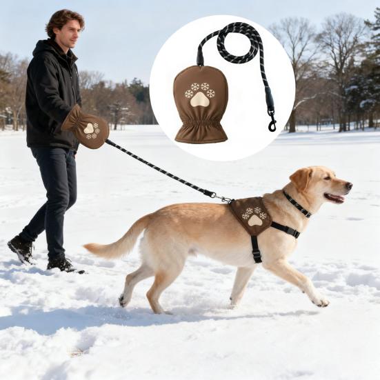 Warm Dog Leash Winter Dog Leash with Built-in Thermal Mitten Waterproof Glove No More Freezed Hand When Walking Dogs In Winter for Pet Owners