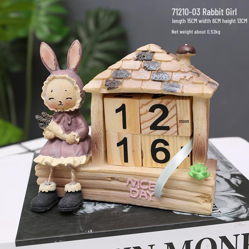 Simple Wood Flip Calendar: Perpetual Desk Ornament & Photo Prop