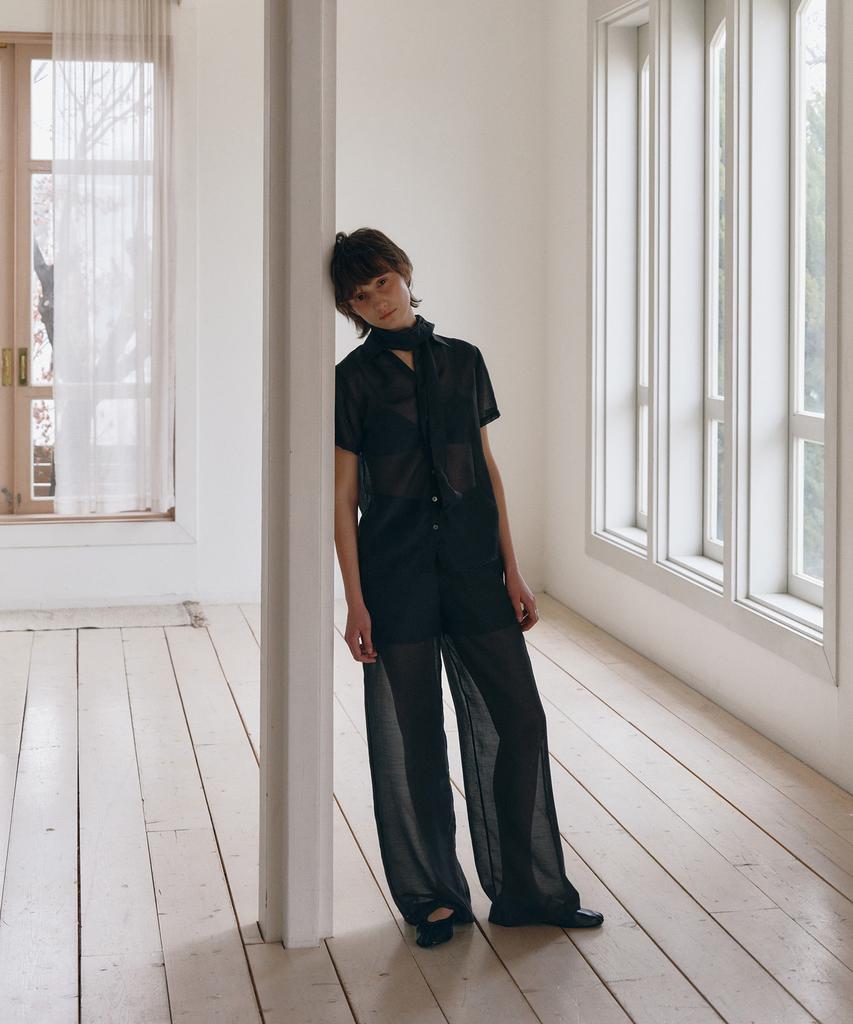 Loutaideu Sheer Scarf Tie Shirt [Black]