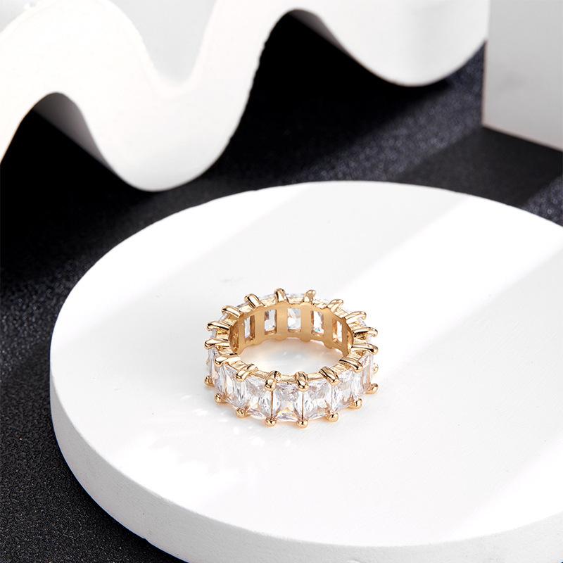 Luxury Hip Hop Rectangular Zirconia Rhinestone Ring