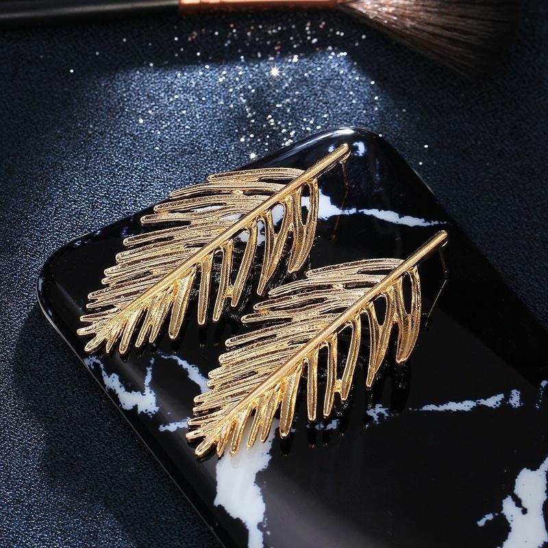 Oversize Leaves Earrings for Women Bijoux Bohemian Fashion Stud Earring Statement Jewelry Party