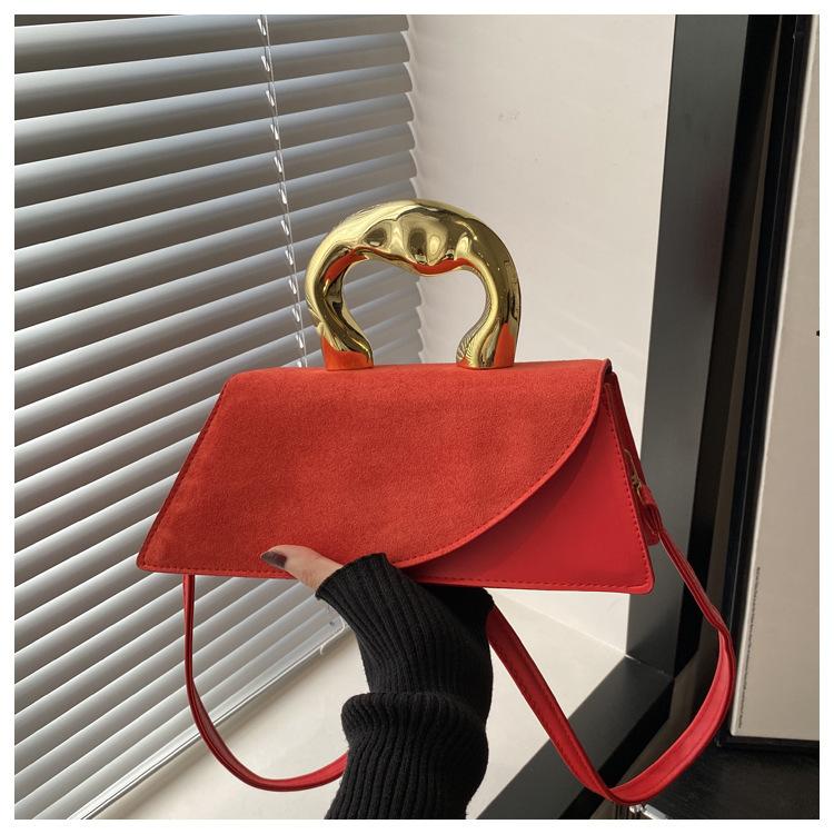 

Тенденция этого года, нишевый дизайн, текстура, портативная маленькая квадратная сумка, модный темперамент, универсальная женская повседневная сумка через плечо красный