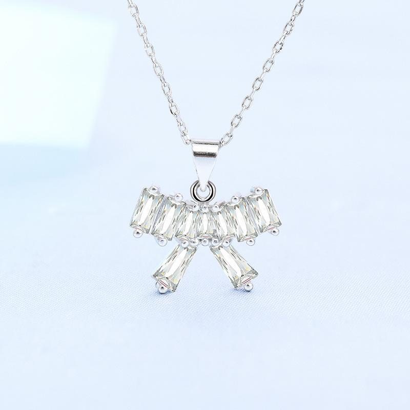 925 Silver Necklace For Women Round Pendent Sparkling Pave CZ Necklace Fashion Anniversary Birthday Jewelry Gifts N755