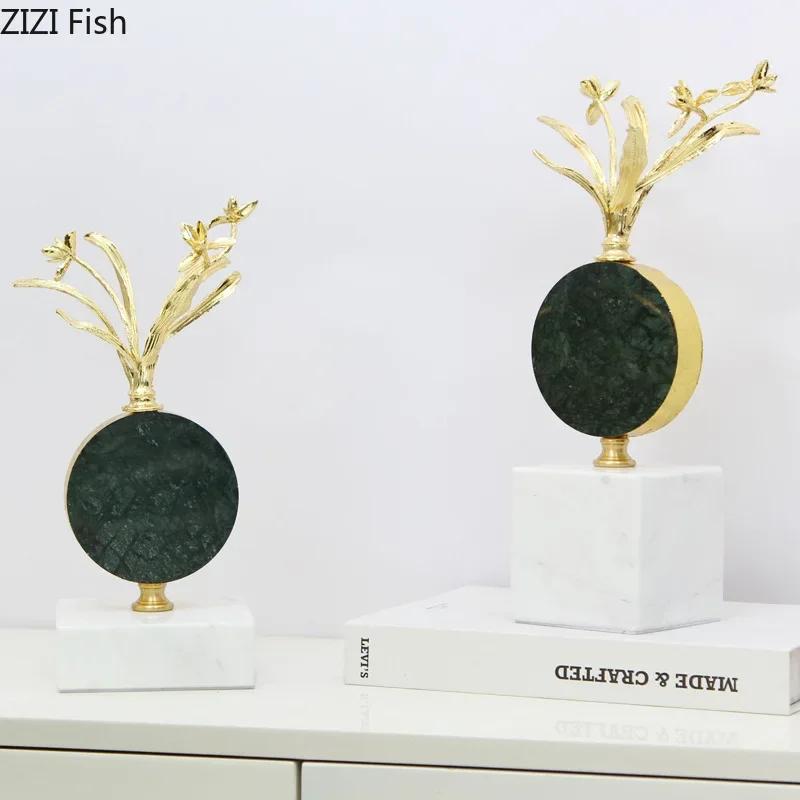 Creative Gold-plated Alloy Flower Ornaments Desk Decoration Modern Crafts Golden Flower Crystal Sculpture Room Aesthetics Decor