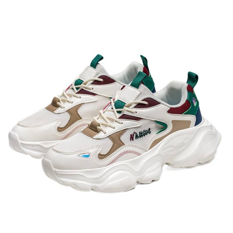 Trendige Marke Hong Kong Stil Sport Herrenschuhe modische dicksohlige vielseitige bequeme Freizeitschuhe neue leichte Mesh Sport Papa Schuhe