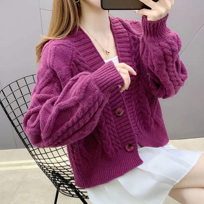 

Женский кардиган с V-образным вырезом и вязаным узором «косы» - Короткий тренд осени 2025 XX Large