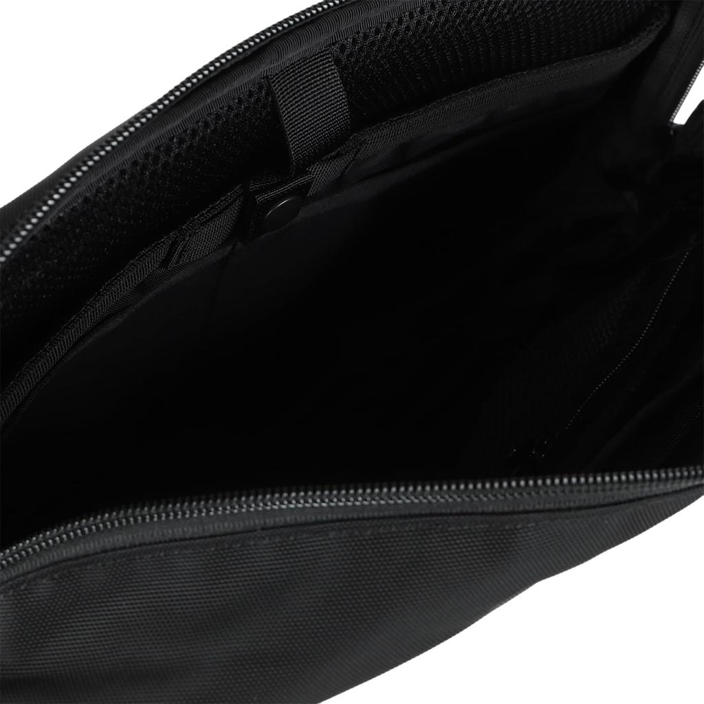 [Briefing] [Official Product] BRA241L41BS Box Shoulder Bag, Medium, Black