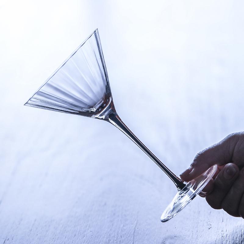 

PCT201 CRISON Boutique Series Crystal Glass Handmade Martini Cocktail Cup Bartender Bar Utensils Colorful Cup Legs 125ml