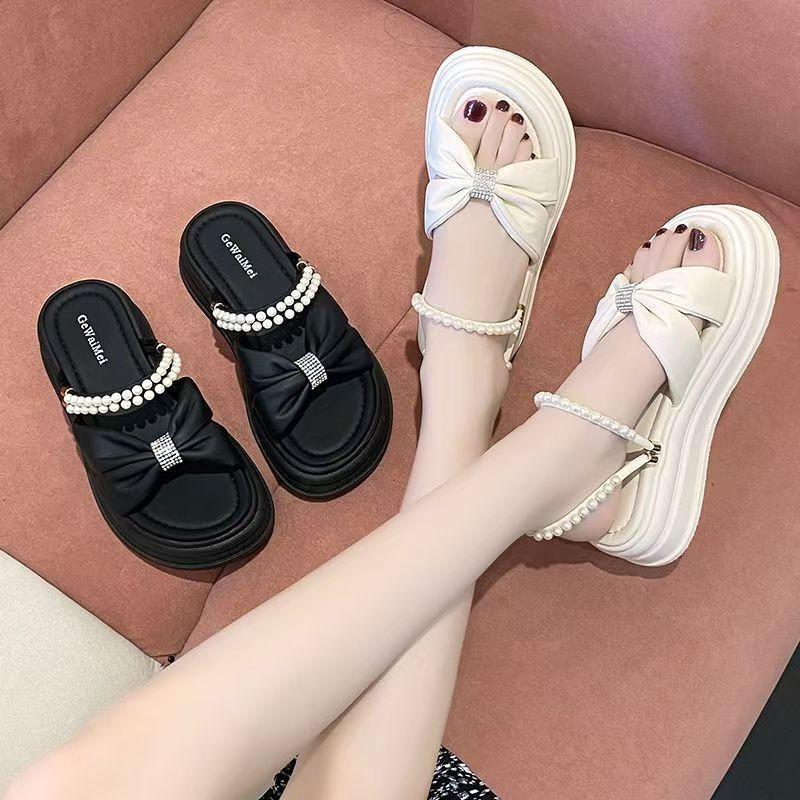 Fashion 2025 Summer Korean Style Bow Design Round Toe Non-slip Thick-soled Sandals for Women's Fashion Outdoor Pearl Wedge Heel Slippers