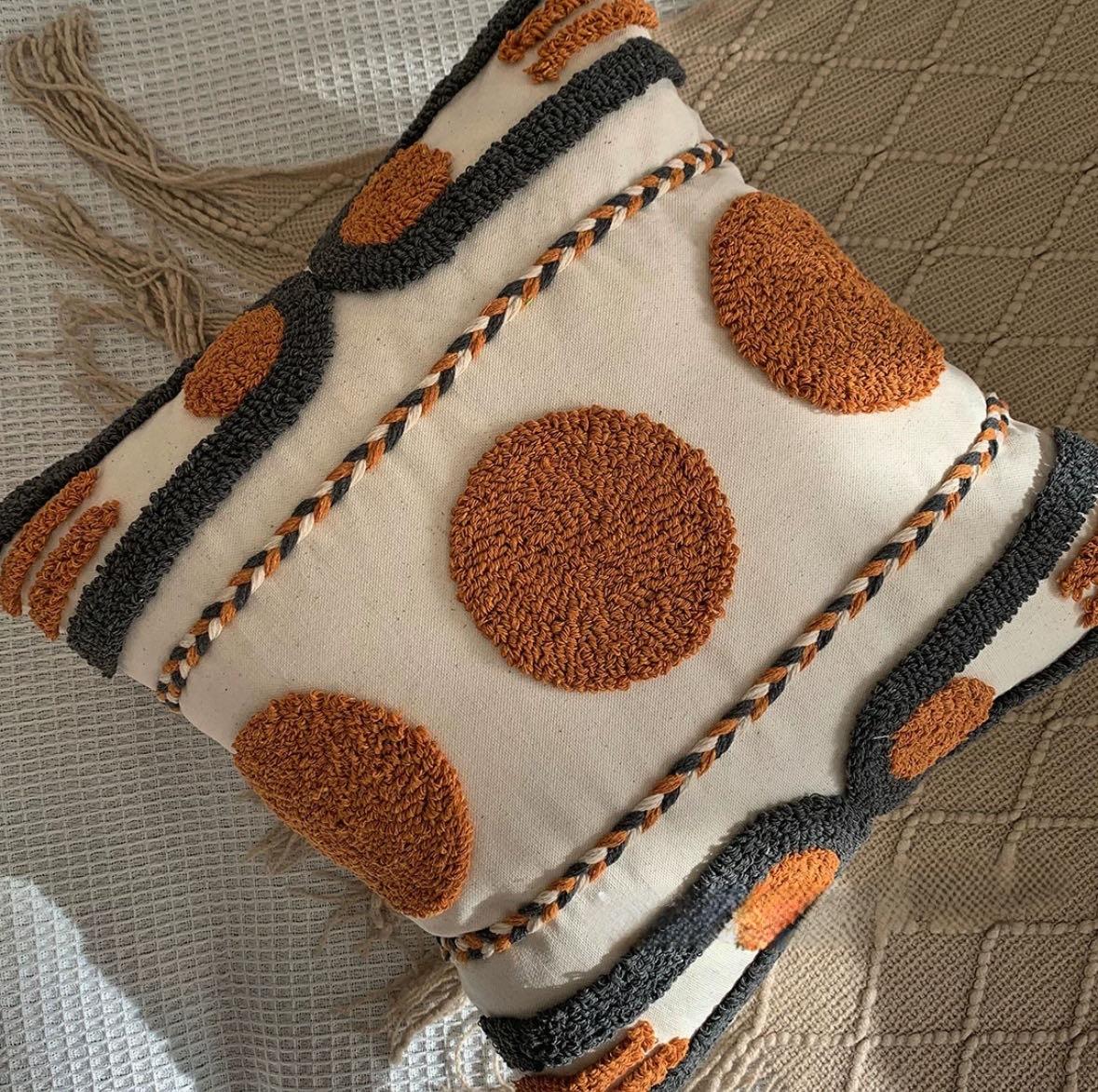 

Bohemian Vintage Nordic Pillowcase Embroidered Tufted Decorative Sofa Cushion Covers Luxury Sofa Fringe Pillow Covers 45X45 45x45cm