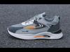 Atmungsaktive weiße Mesh-Sportschuhe mit dicken Sohlen