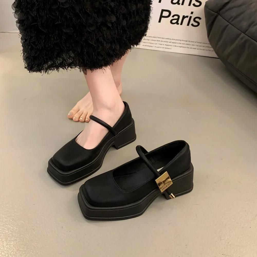 

2024 Массивные каблуки Женщины Весна Лето Новая Повседневная Обувь Дамские Дизайнерские Кожаные Сандалии Универсальные 35 чёрный