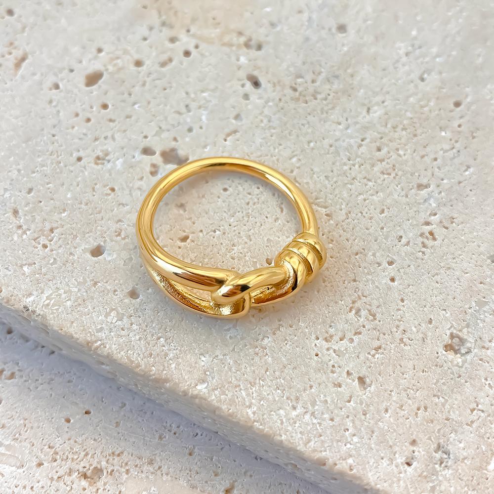

Manco Fashion Stainless Steel Jewelry Twisted Tie Round Personalized Ring Women s Waterproof Jewelry Gift Sales Wholesale 9
