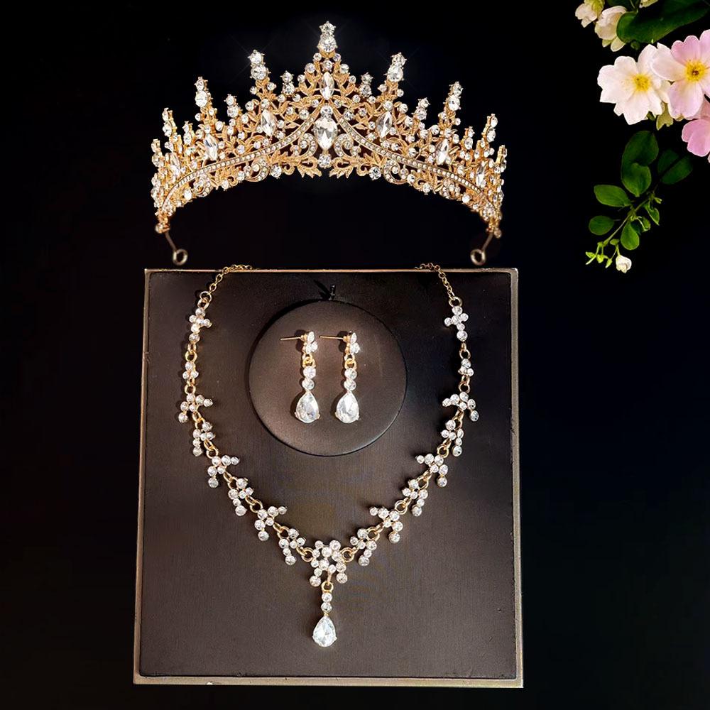 New Bridal Tiara Crown Three Piece Set  Wedding Necklace Earrings Crystal Set  Wedding Accessories