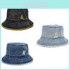 Modieuze denim vissershoed met brede rand en gerafelde rand, zomer-, herfst- en winterzonnehoed