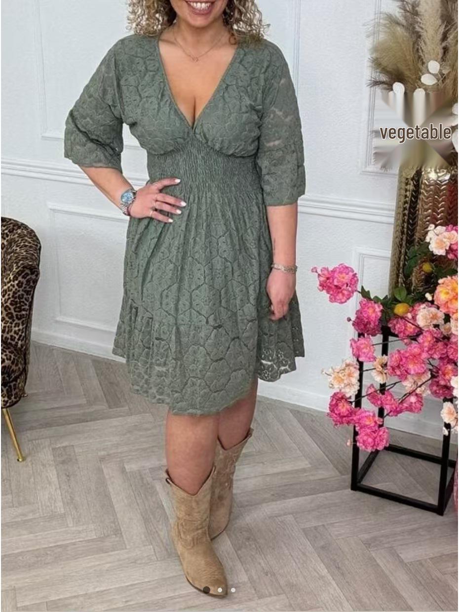 

2025 Summer European & American Women s V-neck Lace Bell Sleeve Smocked Waist Short Dress L зелений