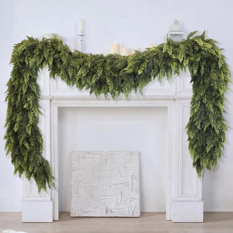 Luxurious Artificial Pine Wreath Bendable Wire Branch Realistic Texture For Fireplaces Mirror Tabletop Christmas Decors