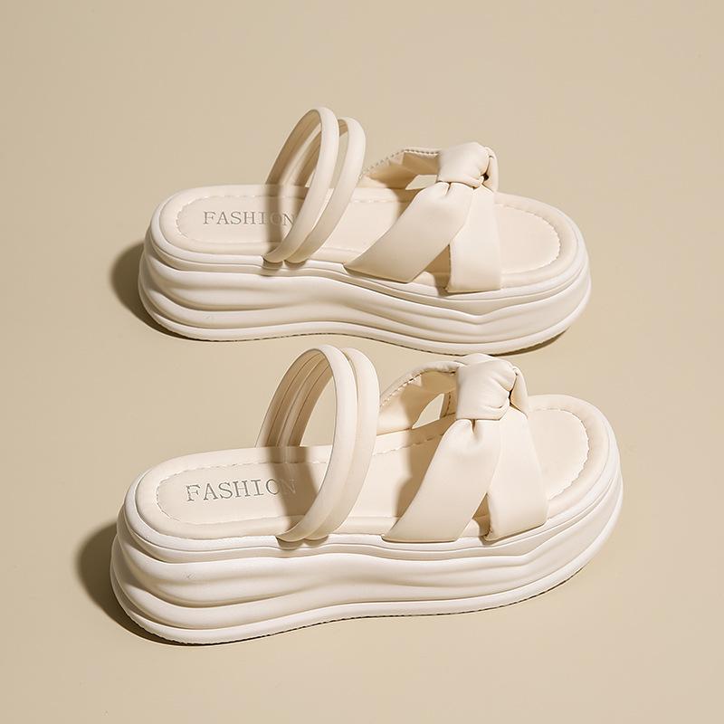 

Sandals women s platform 2025 summer new versatile fairy wind word with soft sole non-slip Roman beach shoes outside 35 бежевый