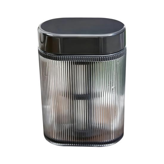 Featuring A Stylish Vertical Pattern and Built-in Measuring Scales This Clear Coffee Cup Helps