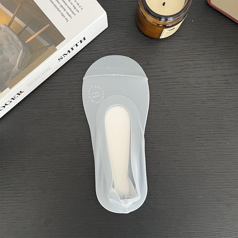 

Летние женские однотонные носки-лодочки с сеткой в виде букв, дышащие, с неглубоким вырезом, невидимые силиконовые, противоскользящие и с нескатывающейся пяткой 36-43 небесно-голубой