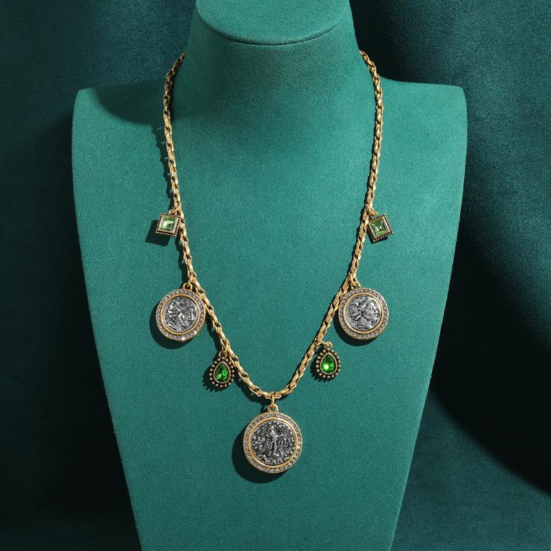 Yong Nuo Vintage Gold Coin Bracelet with Green Gemstone and Diamond Inlay