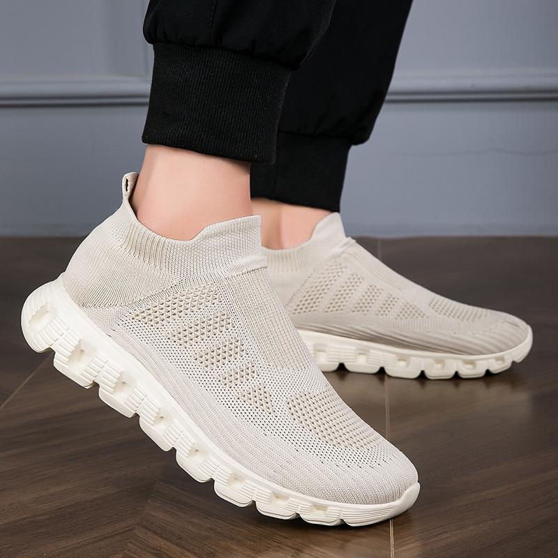 New Lightweight Walking Shoes for Men and Women Mesh Surface Breathable Comfortable Casual Sports Shoes Spring and Autumn