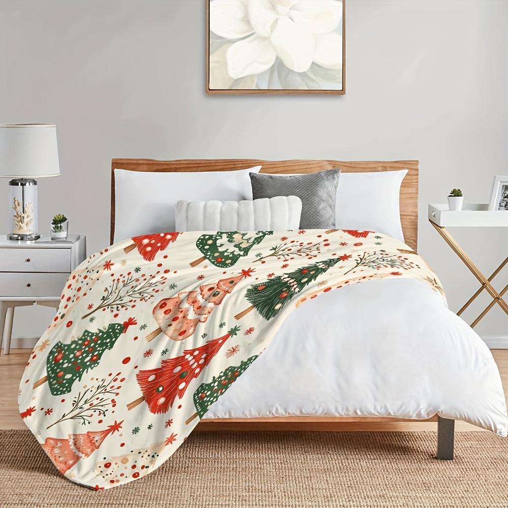 1 Stück Festliche Weihnachtbaum-Print Flanelldecke - Weiche, Gemütliche Überwurfdecke mit Roten & Grünen Bäumen, Schneeflocken und Feiertagsdekorationen