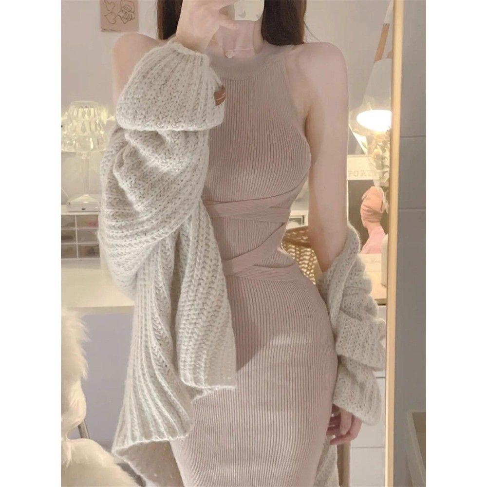 Autumn/Winter Internet Celebrity Salt Style Streetwear: Pure Style Temperament Two-Piece Knit Sweater Dress.