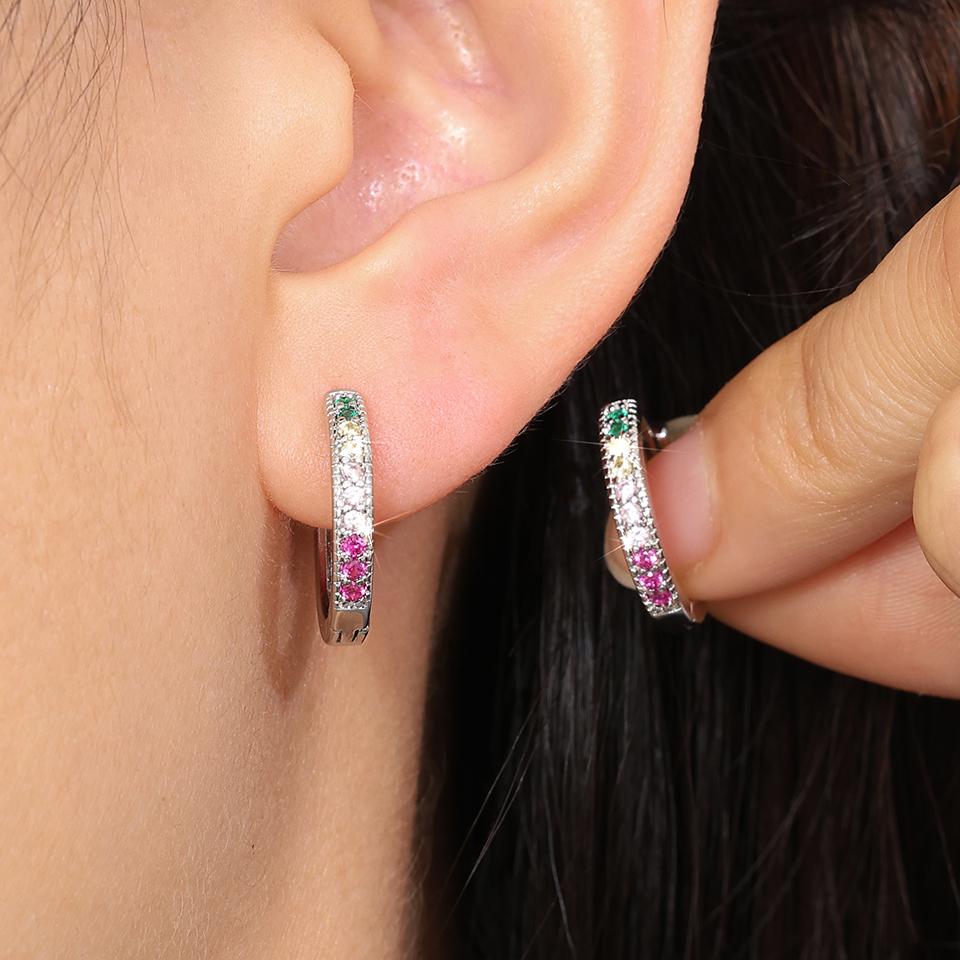 ZAKOL Classic Women's Hoop Earrings Brilliant Colored Cubic Zirconia Circle Earring Temperament Lady Ear Accessories Gift