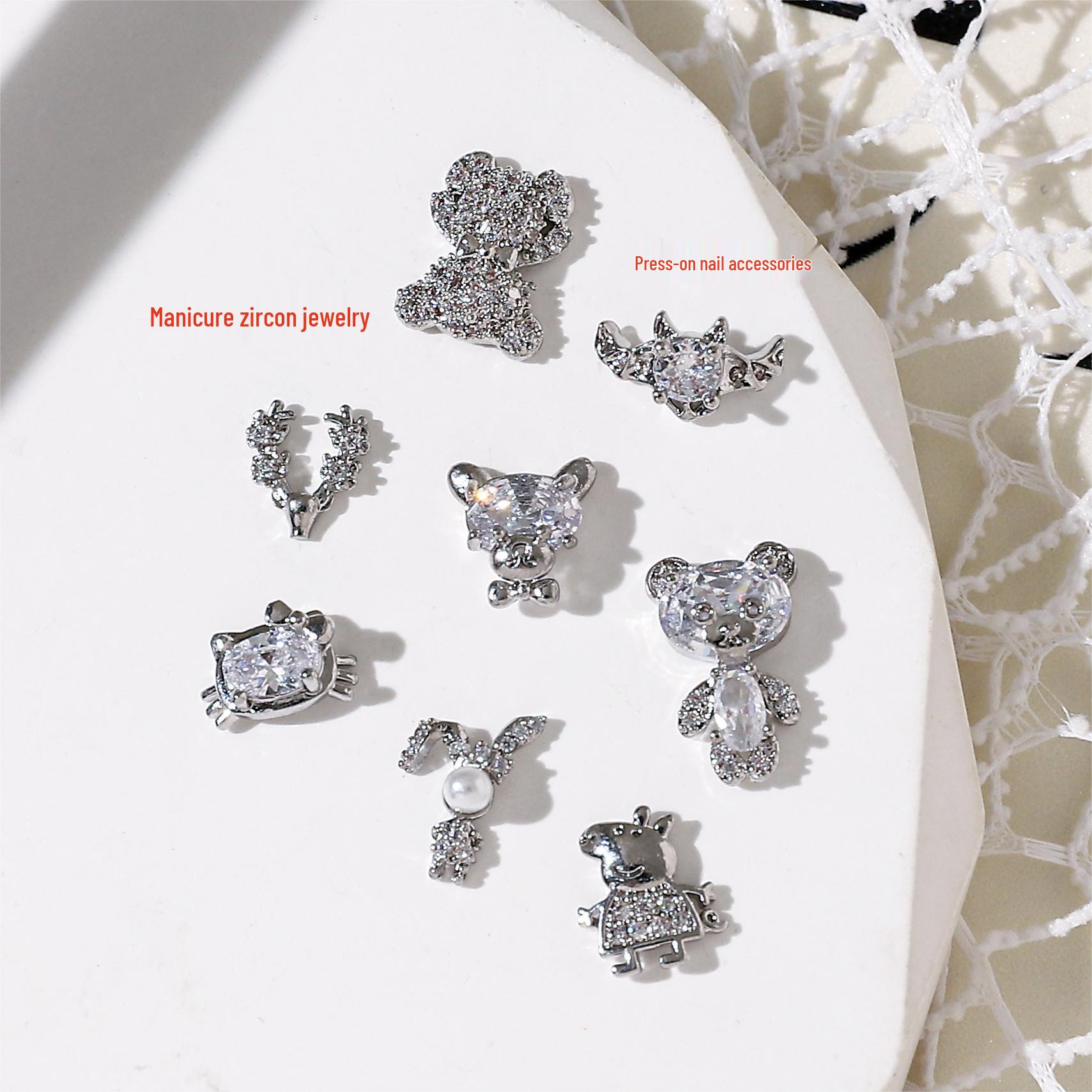 

LZ12 Luxury Zircon Nail Art: Durable, Flashy, and Simple for Small Animal Wear.