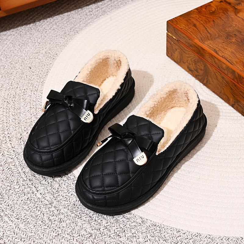 

Зимние новые женские хлопковые туфли 2024 года, утолщенные и теплые, хлопковые туфли для мам, удобные хлопковые сапоги для мам среднего и пожилого возраста 36 чёрный