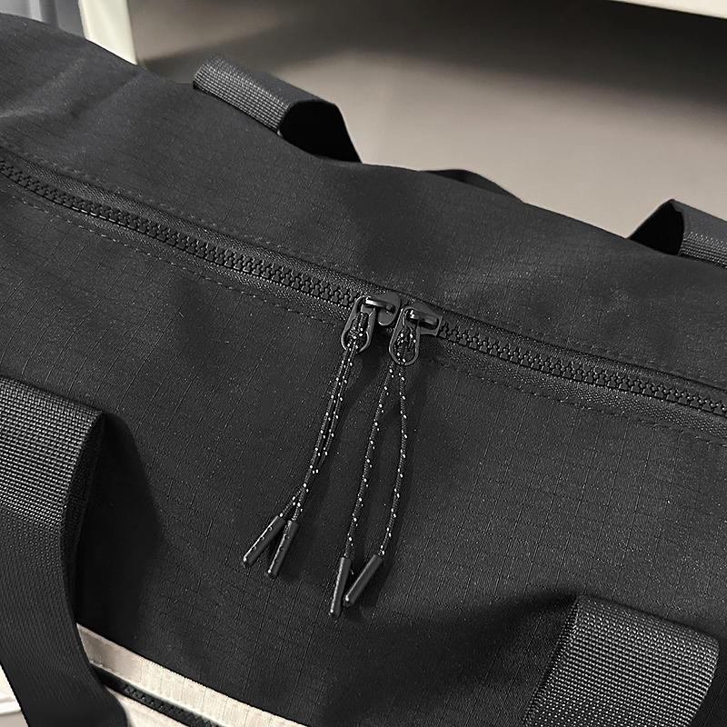 Travel Bag Large Capacity Solid Color Storage Shoulder Bag Fitness Lightweight Duffel Bag