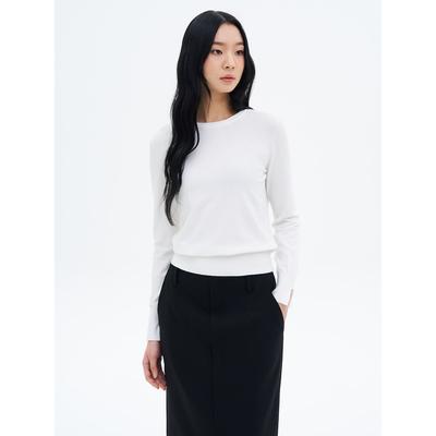 Basic Round Neck Pullover Ivory