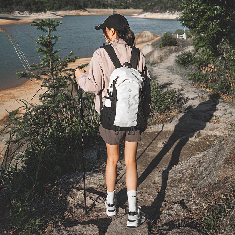 Xiao Yan Leichter Outdoor-Wander- & Pendlerrucksack