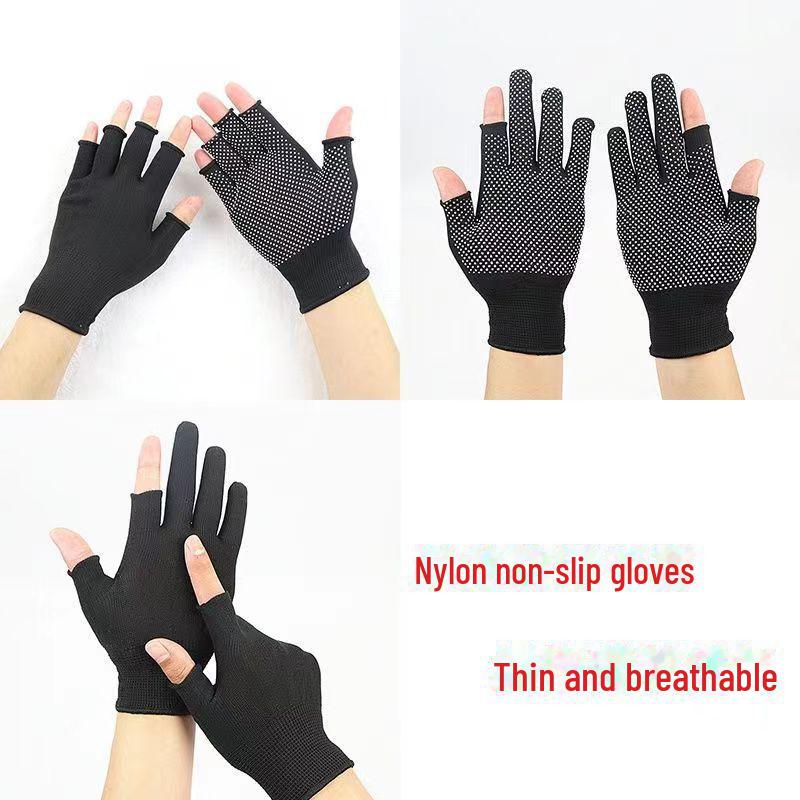 Breathable Anti-Slip Half-Finger Cycling Gloves with Touchscreen Capability In Gray/Black.