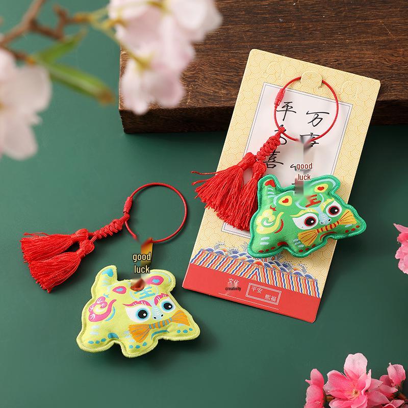 Dragon Boat Festival Tiger Sachet Pendant: Little Tiger Safety Talisman & Five Poisons Souvenir