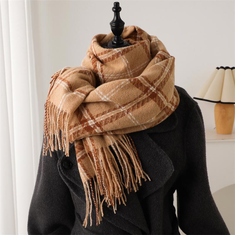 Korean Atmosphere Plaid JK Scarf, Adult Unisex Autumn Winter Thickened Warm Versatile Scarf with Tassels, Fashionable Casual Style