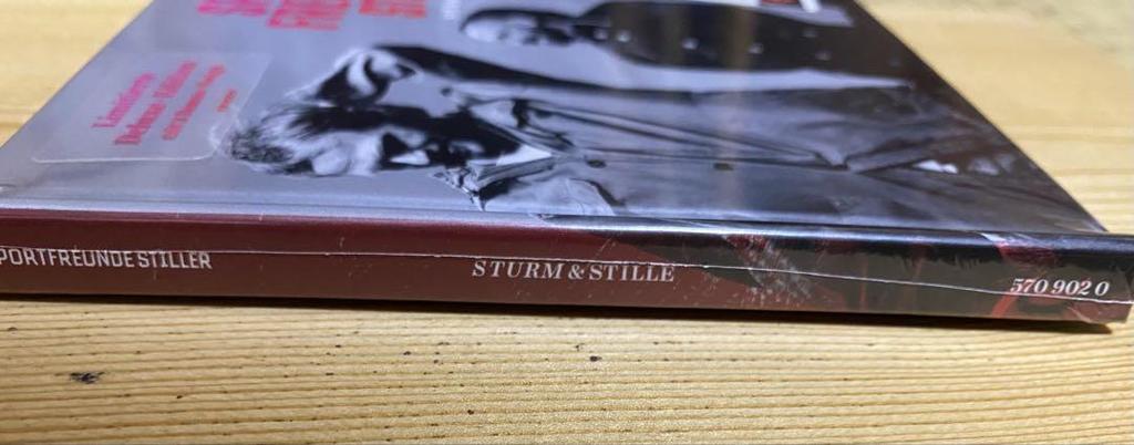[USED] Sturm&Stille Sport Freunde Thriller Limited Edition