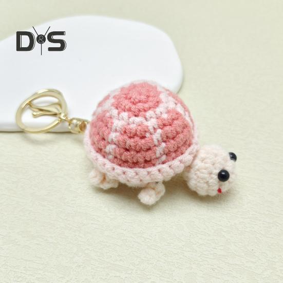 Knitted Turtle Keychain Exquisite Yarn Crochet Compact Size Portable Keyring Cartoon Style Mini Turtle Keychain