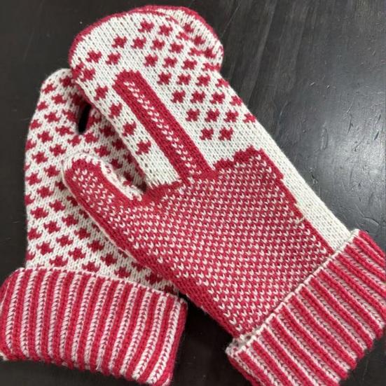 Yousheng Funny Middle Finger Mittens Cozy Knit Gloves with Hidden Attitude Cheeky Flip-the-Bird Knitted Gloves Prank Gift for Men Women