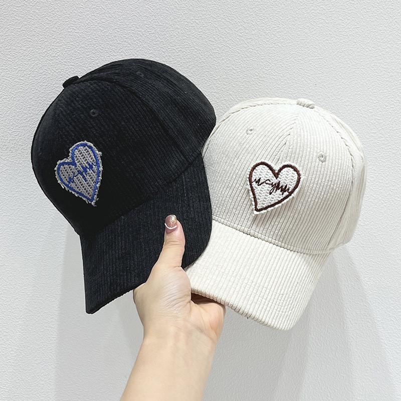 Corduroy Heart Baseball Cap With Sun Protection And Warmth For Casual Women