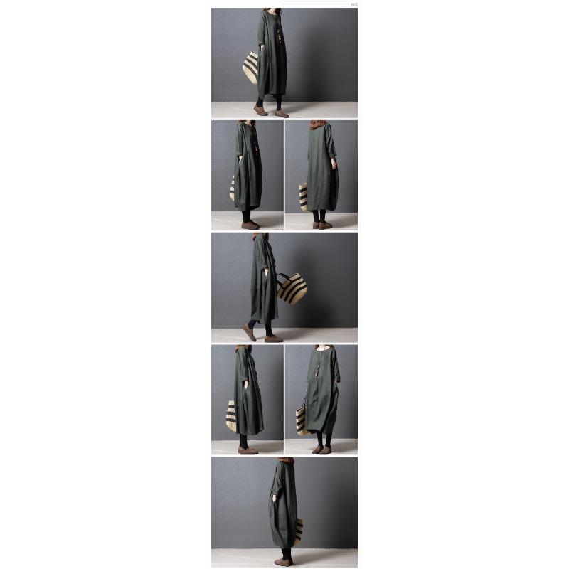 Lockeres Schlank machendes Midikleid mit langen Ärmeln und Rundhalsausschnitt