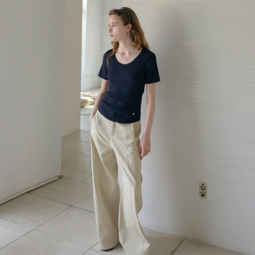Elssibeui Scoop Neck Rib Knit Top_Navy