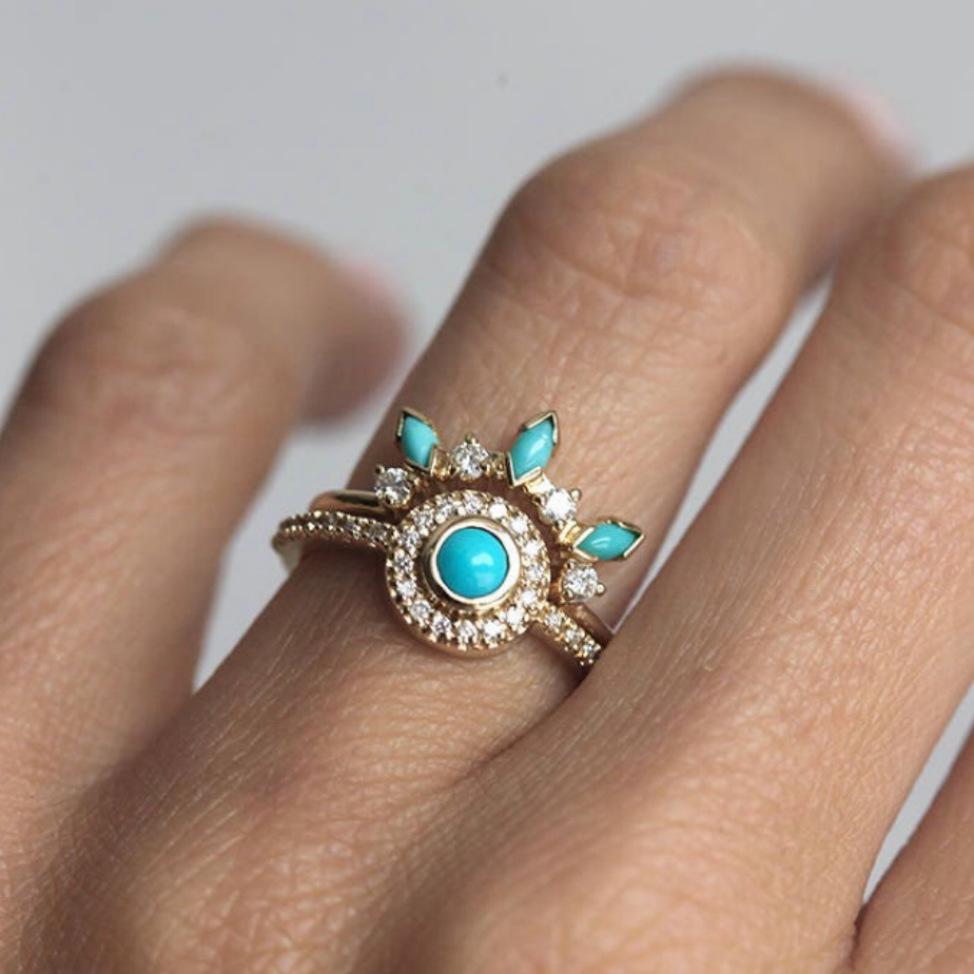 European & American Retro Turquoise Ring: Vintage-Style French Women's Couple Rings