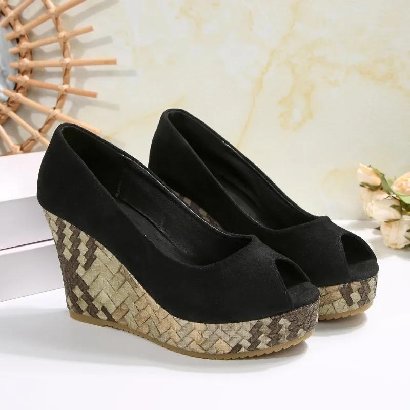 High Heel Single Shoes Frühling Neu Runde Spitze Rindsleder Set Fuß Wasserdicht Plateau Anti-Rutsch Verschleißfest Keilabsatz Schuhe