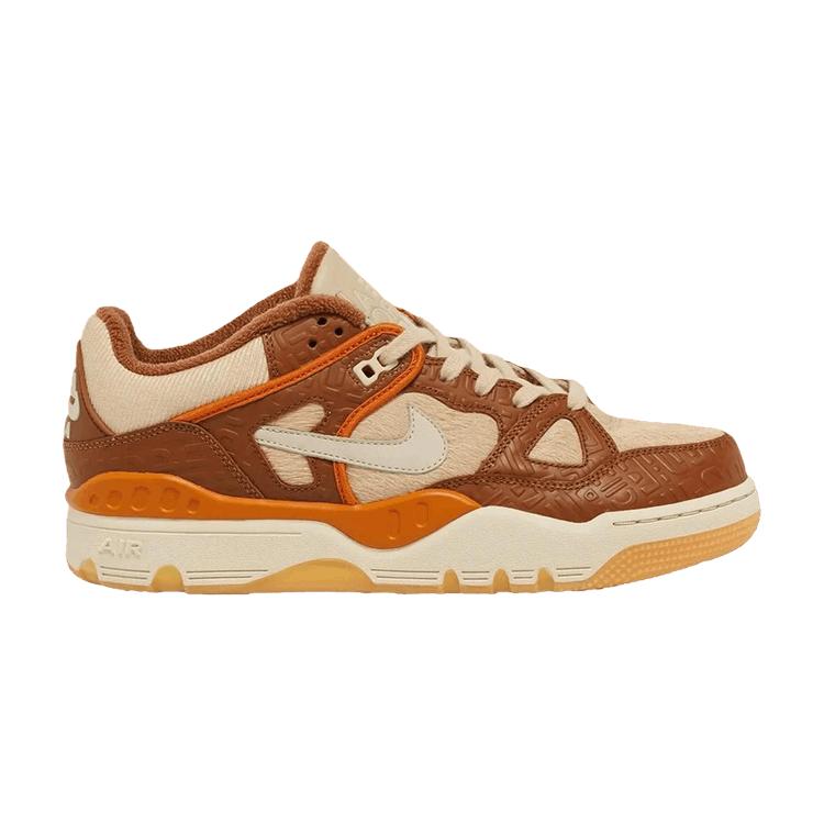 

Nike Nigo x Air Force 3 Low Light British Tan унисекс кроссовки коричневые Fossil HQ0260-200 38.5