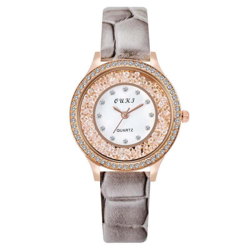 

Жіночий кварцовий годинник з кришталевим поясом Quicksand OneSize сірий колір