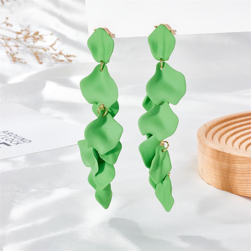 Retro European and American Floral Tassel Earrings with 925 Silver Needle