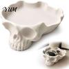 Handgefertigtes Tischornament Totenkopf Auffangschale, Vintage Harz Aufbewahrungsschale für Schlüssel Ringe Schmuck, Gothic Moderner Stil Tablett Ohrringe Schmuck