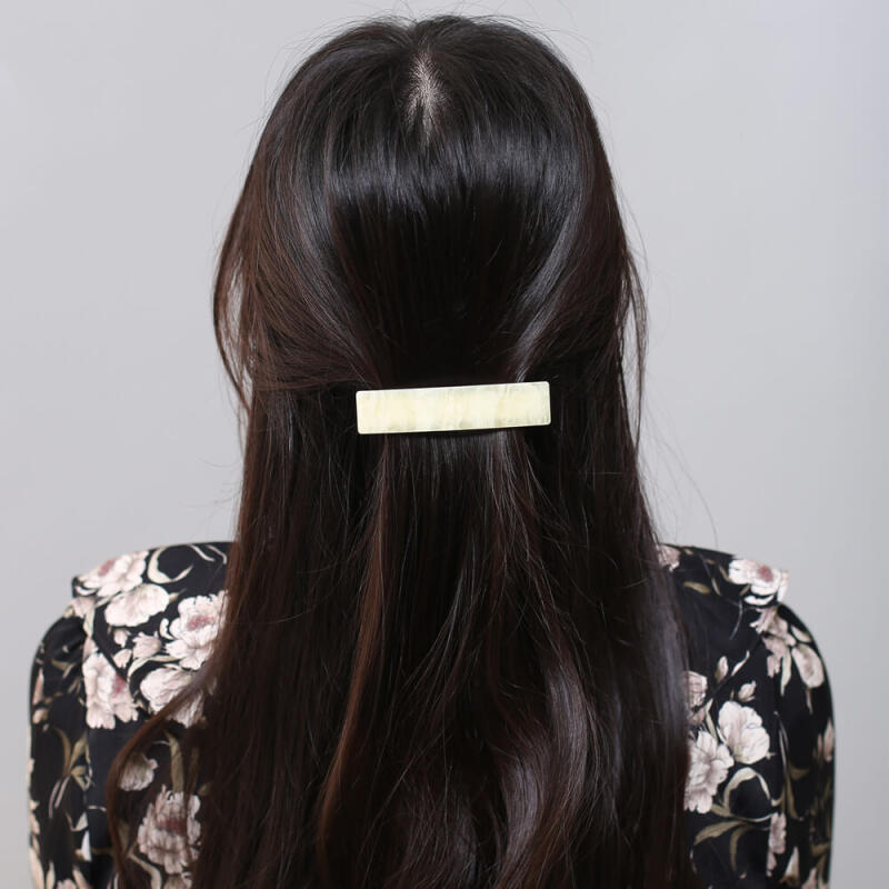 Marble Square Automatic Hairpin (Ivory)